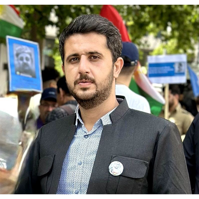 /content/upload/1/authors/ئارەش-وەزیری.jpg